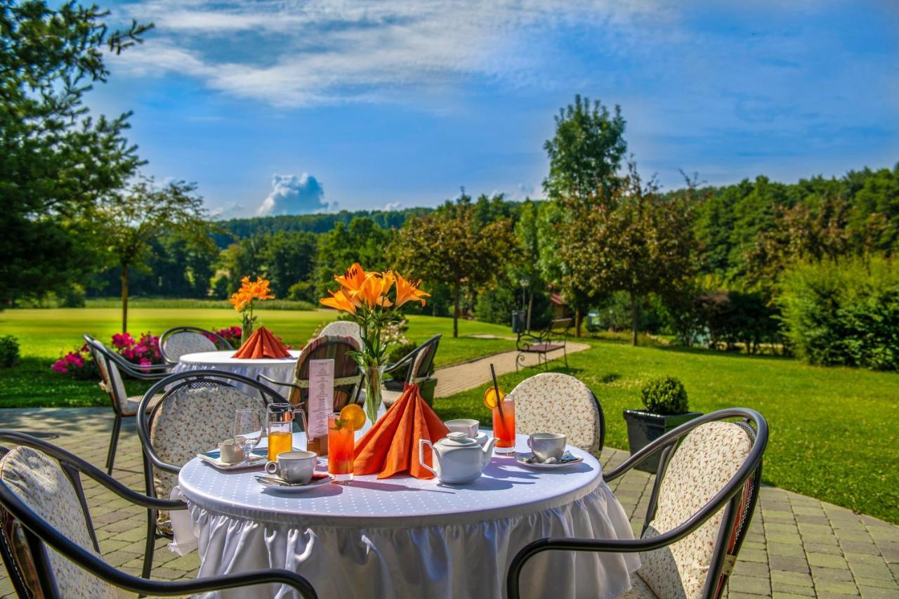 Resort Forest Hills Zirc